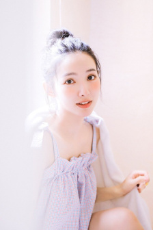 年轻女教师4
